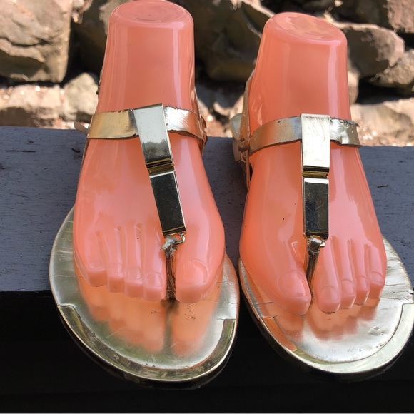 Dolce Vita DV Women’s Gold Slingback Summer Thongs Flats Sandals Size 7.5 - Picture 4 of 13